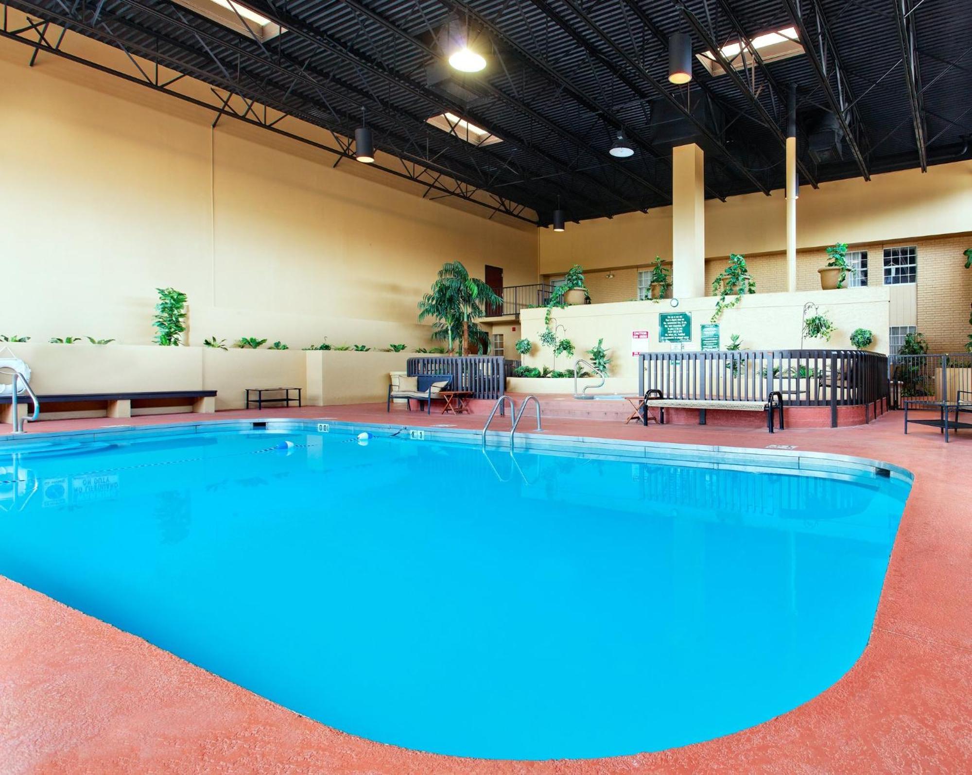 Holiday Inn Blytheville By Ihg Exterior foto